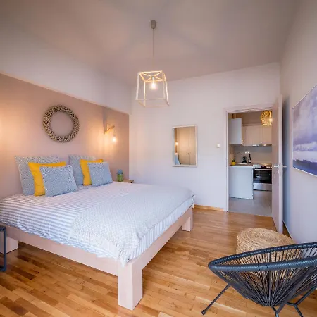 Ferienwohnung Brand New Aprtm Touching Acropolis Athen Exterior foto